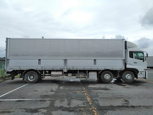 UDトラックスクオンアルミウイング大型（10t）[写真07]
