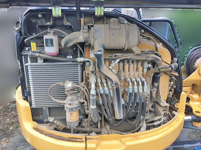 CATミニユンボ（ミニバックホー）[写真24]