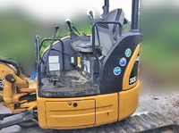 CATミニユンボ（ミニバックホー）[写真03]