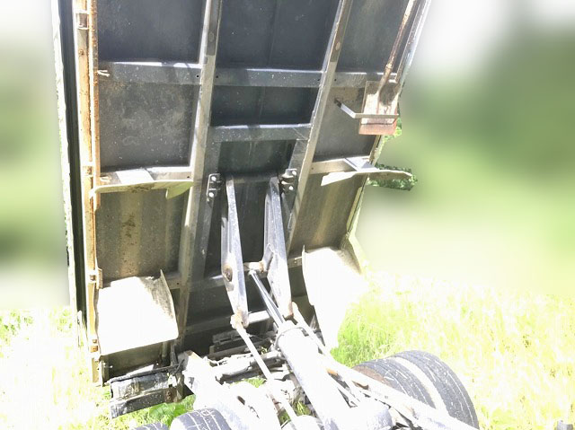 三菱ふそうキャンターダンプ小型（2t・3t）[写真16]