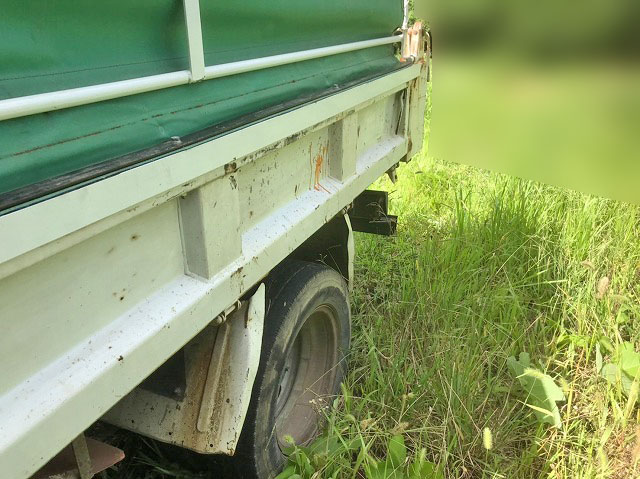 三菱ふそうキャンターダンプ小型（2t・3t）[写真06]