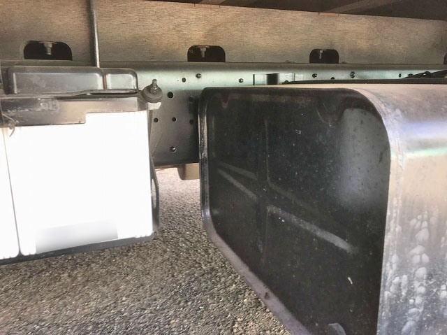 UDトラックスコンドルアルミブロック中型（4t）[写真13]