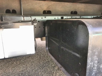 UDトラックスコンドルアルミブロック中型（4t）[写真13]