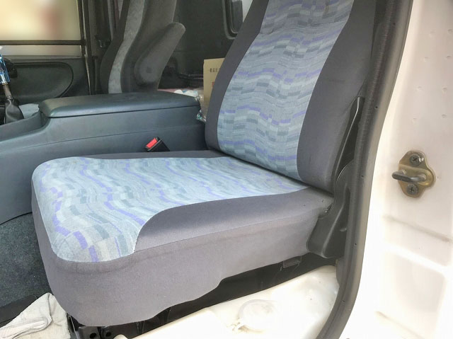 UDトラックスコンドルアルミブロック中型（4t）[写真23]