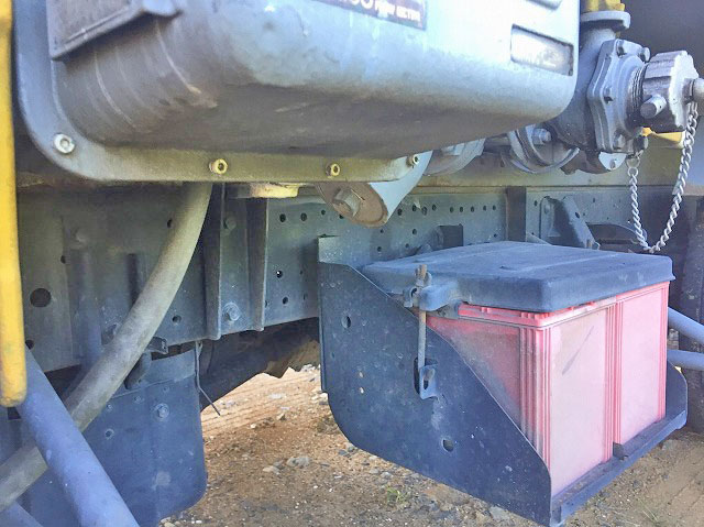 マツダタイタンタンク車（タンクローリー）小型（2t・3t）[写真13]