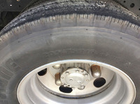 三菱ふそうキャンター平ボディ小型（2t・3t）[写真14]