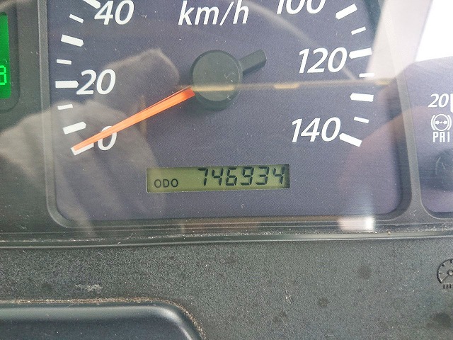 いすゞギガクレーン3段大型（10t）[写真18]