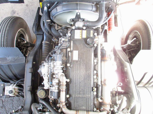 三菱ふそうファイターアルミウイング中型（4t）[写真13]