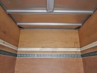 いすゞエルフアルミバン小型（2t・3t）[写真11]