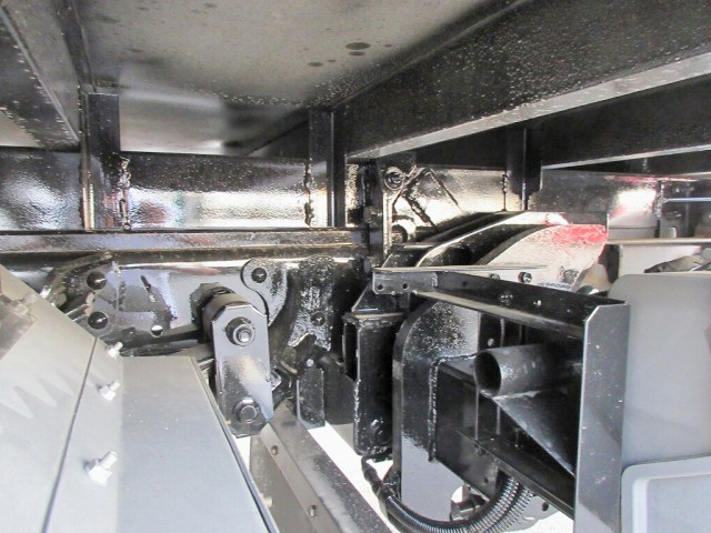 いすゞエルフアルミバン小型（2t・3t）[写真21]