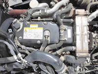 いすゞフォワードユニック4段中型（4t）[写真10]