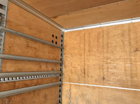 いすゞエルフアルミバン小型（2t・3t）[写真13]