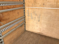 いすゞエルフアルミバン小型（2t・3t）[写真14]