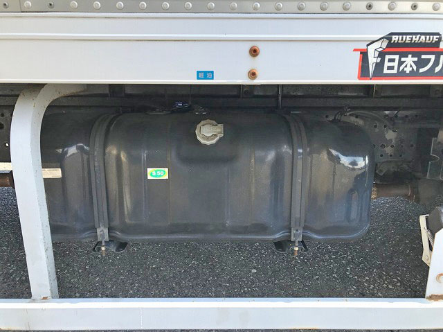 いすゞエルフアルミバン小型（2t・3t）[写真20]