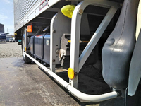 いすゞエルフアルミバン小型（2t・3t）[写真16]