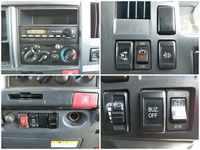 いすゞエルフアルミバン小型（2t・3t）[写真35]