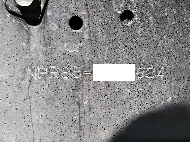 いすゞエルフアルミバン小型（2t・3t）[写真40]