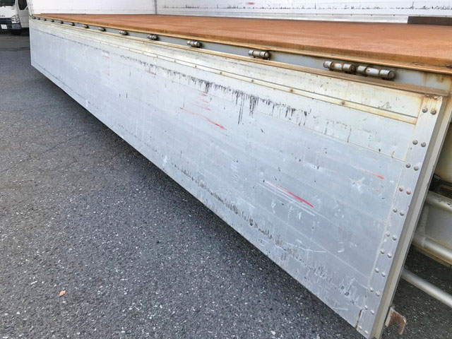 三菱ふそうファイターアルミブロック増トン（6t・8t）[写真13]