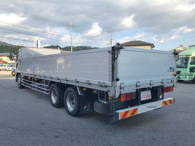 三菱ふそうファイターアルミブロック増トン（6t・8t）[写真04]