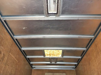 三菱ふそうキャンターアルミバン小型（2t・3t）[写真05]