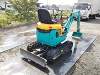 クボタミニユンボ（ミニバックホー）[写真03]