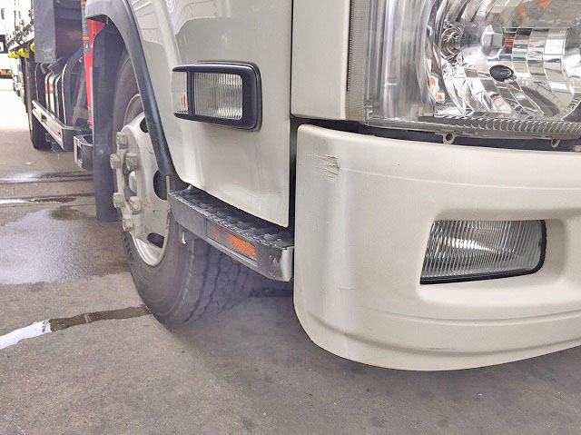 いすゞエルフユニック4段小型（2t・3t）[写真21]