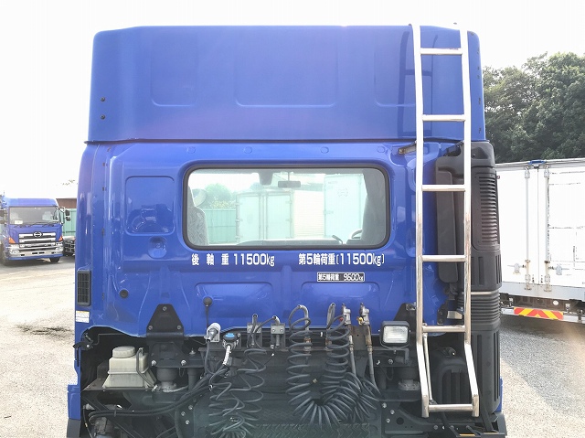 日野プロフィアトレーラーヘッド（トラクターヘッド）大型（10t）[写真11]