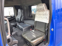 日野プロフィアトレーラーヘッド（トラクターヘッド）大型（10t）[写真30]