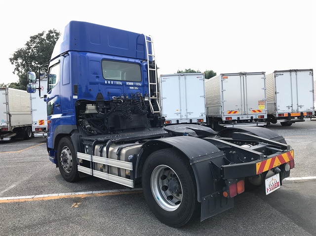 日野プロフィアトレーラーヘッド（トラクターヘッド）大型（10t）[写真04]