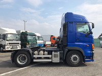 日野プロフィアトレーラーヘッド（トラクターヘッド）大型（10t）[写真06]