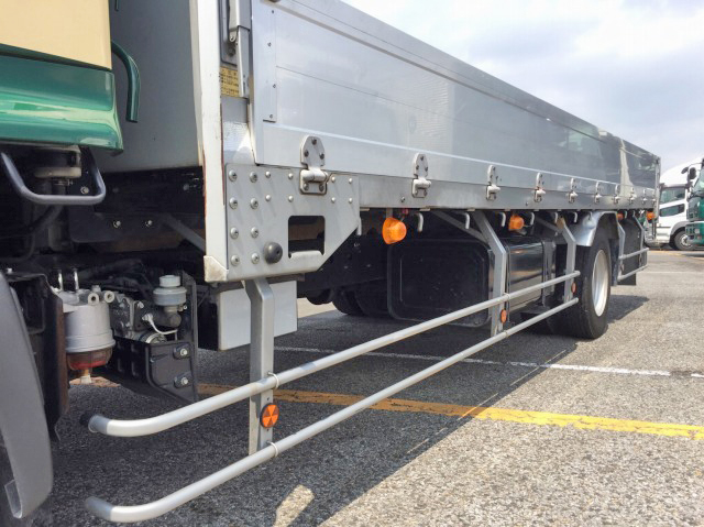 日野レンジャーアルミブロック中型（4t）[写真17]