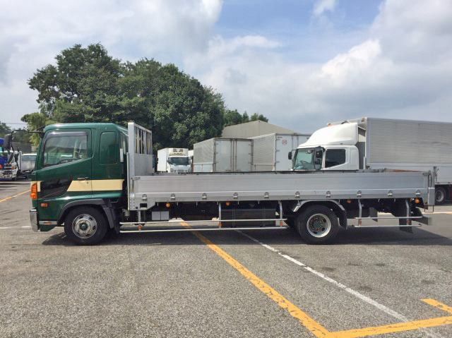 日野レンジャーアルミブロック中型（4t）[写真05]