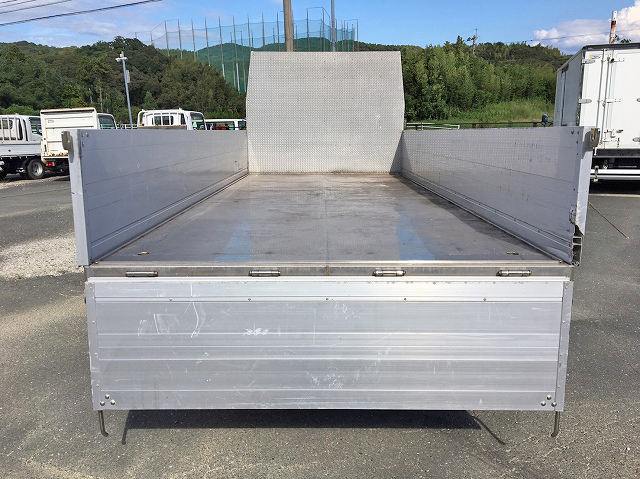 いすゞエルフアルミブロック小型（2t・3t）[写真10]