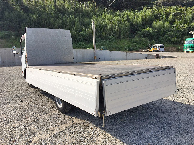 いすゞエルフアルミブロック小型（2t・3t）[写真12]