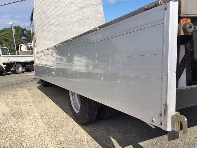 いすゞエルフアルミブロック小型（2t・3t）[写真14]