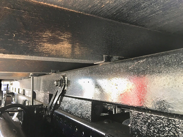 いすゞエルフアルミブロック小型（2t・3t）[写真21]