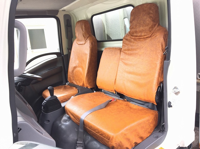 いすゞエルフアルミブロック小型（2t・3t）[写真33]