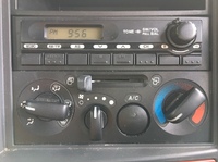 いすゞエルフアルミブロック小型（2t・3t）[写真38]