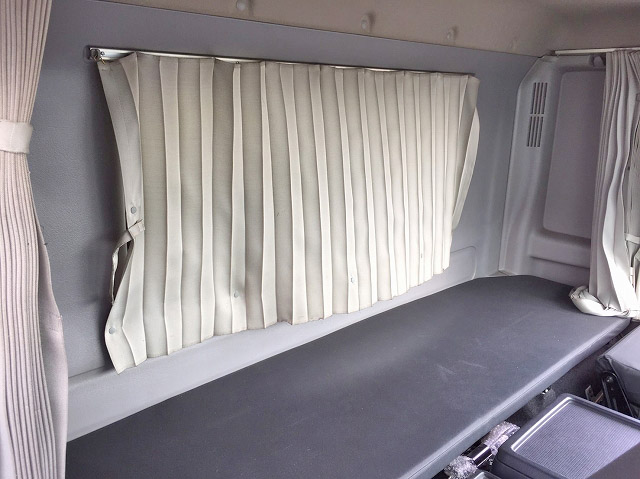 日野レンジャー冷凍車（冷蔵車）中型（4t）[写真32]