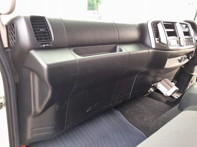 日野レンジャー冷凍車（冷蔵車）中型（4t）[写真33]