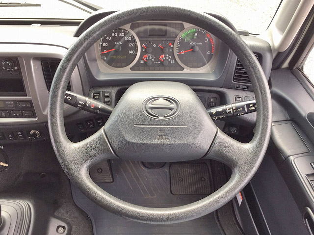 日野レンジャー冷凍車（冷蔵車）中型（4t）[写真37]