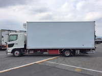 日野レンジャー冷凍車（冷蔵車）中型（4t）[写真05]