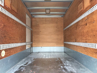 いすゞエルフアルミバン小型（2t・3t）[写真12]