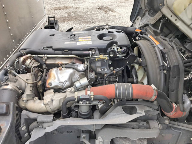 いすゞエルフアルミバン小型（2t・3t）[写真23]