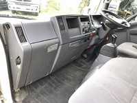 いすゞエルフアルミバン小型（2t・3t）[写真31]