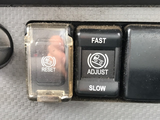 いすゞエルフアルミバン小型（2t・3t）[写真37]