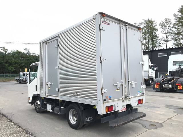 いすゞエルフアルミバン小型（2t・3t）[写真04]