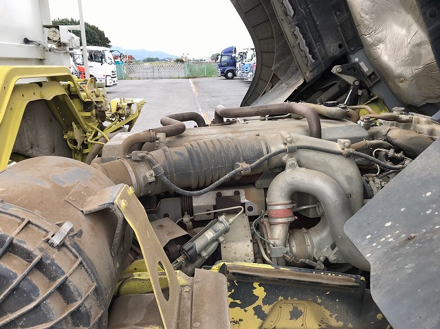 日野プロフィアダンプ大型（10t）[写真23]