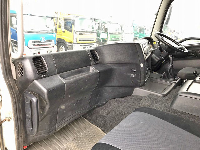 日野プロフィアダンプ大型（10t）[写真31]