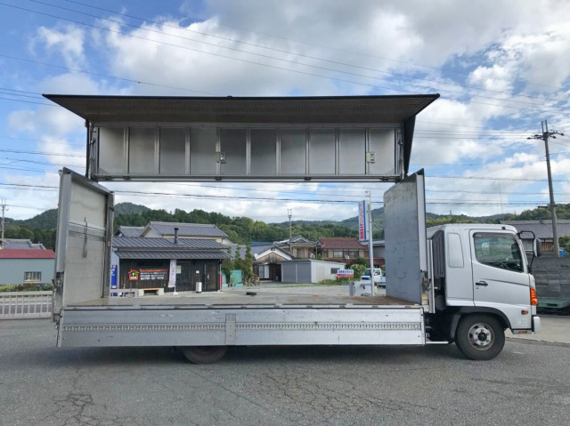 日野レンジャーアルミウイング中型（4t）[写真10]